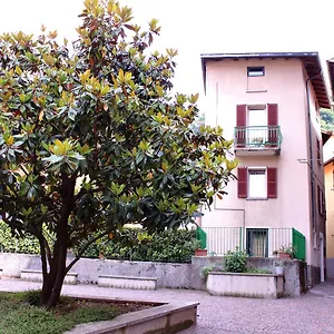 La Magnolia Guests House Dervio